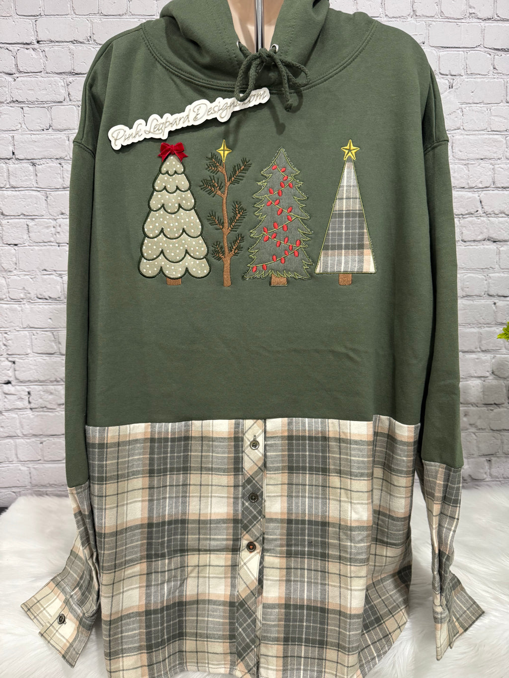 Chrismas Trees Appliqued Flannel Crewneck Sweatshirt-Embroidered